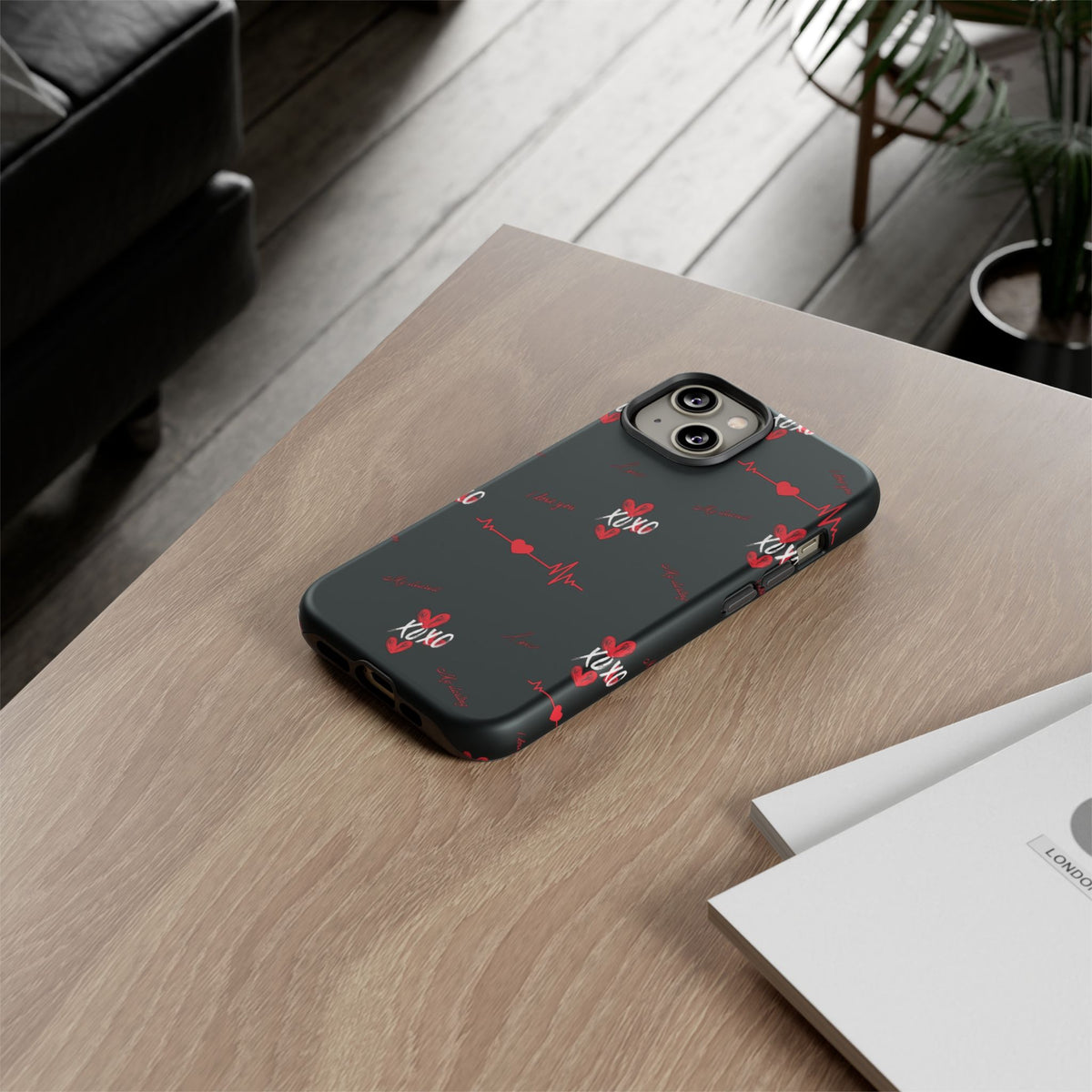 'XOXO' Dark Paramount Phone Cover
