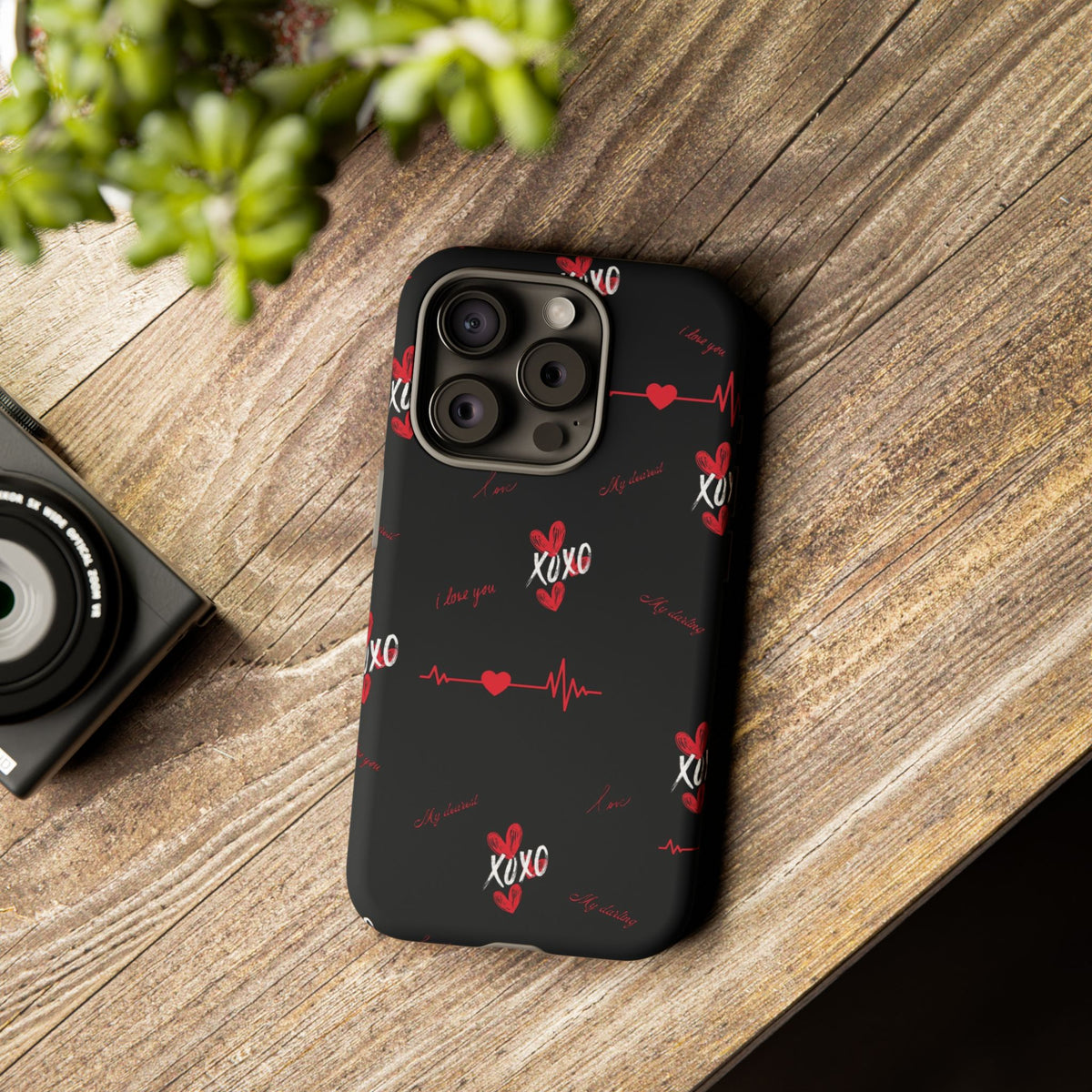'XOXO' Dark Paramount Phone Cover