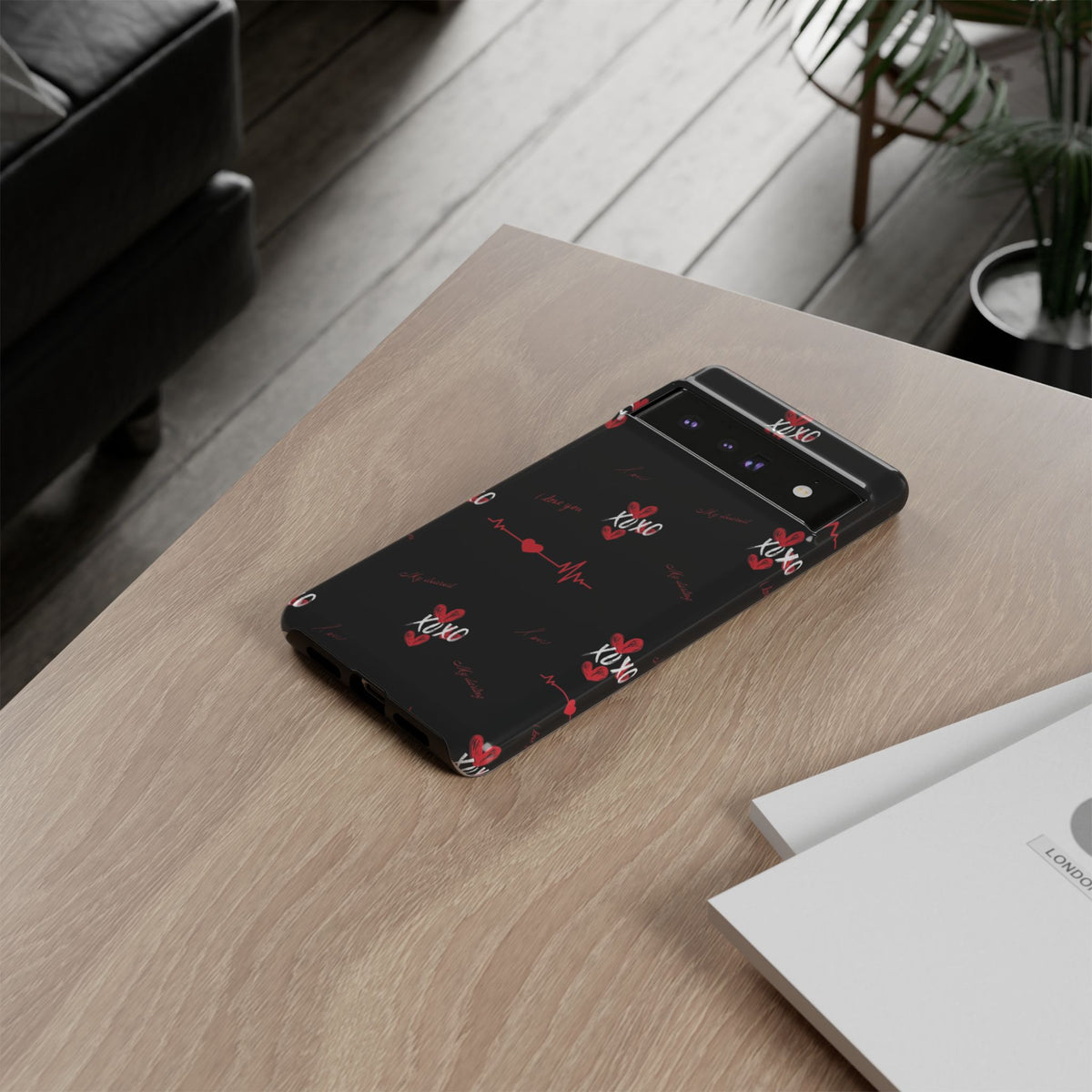 'XOXO' Dark Paramount Phone Cover