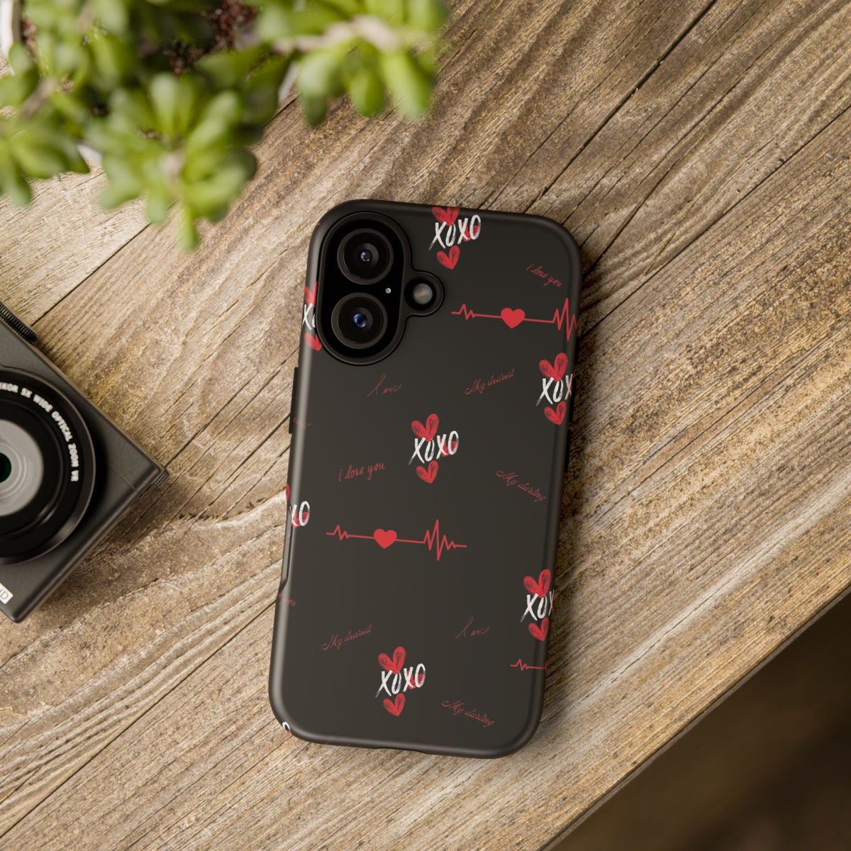 'XOXO' Dark Paramount Phone Cover